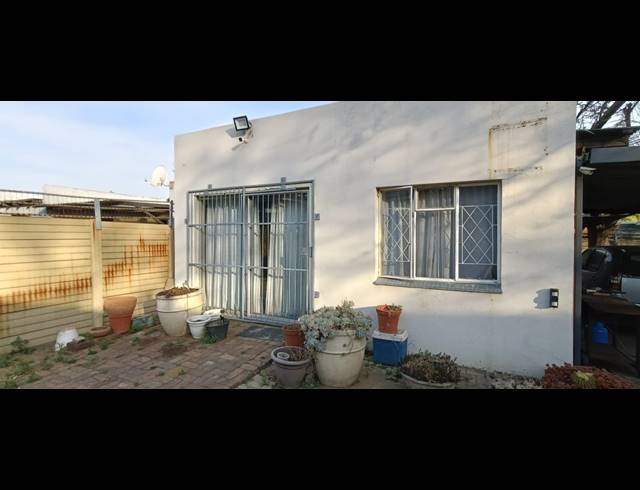3 BEDROOM FREESTANDING FOR SALE IN WITBANK EXT 8
